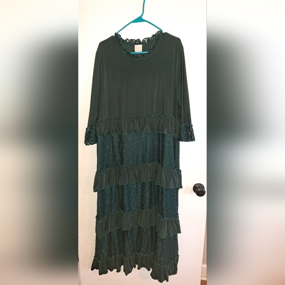 COPY - Zadie B’s Noel Lace Dress in Christmas Green Size 2X